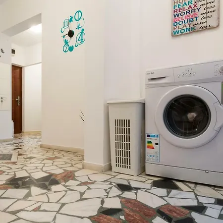 Apartment Marble Central Bucharest